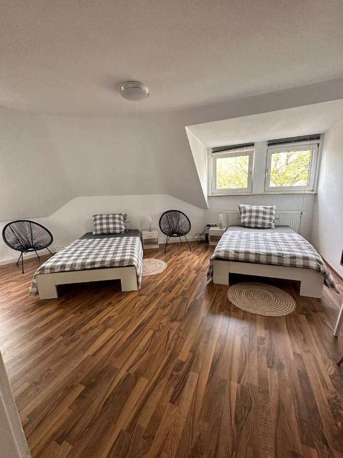 Zimmer Im Zentrum - In Der Naehe Zum Hauptbahnhof 帕德博恩 外观 照片